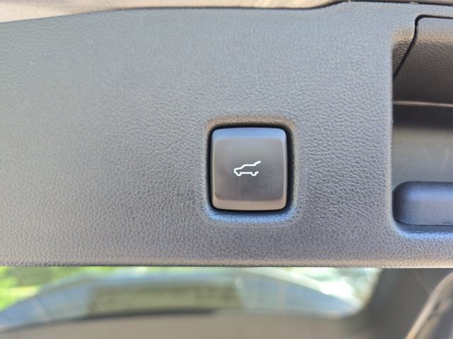 Certified 2024 Ford Escape ST-Line AWD/4WD image 9