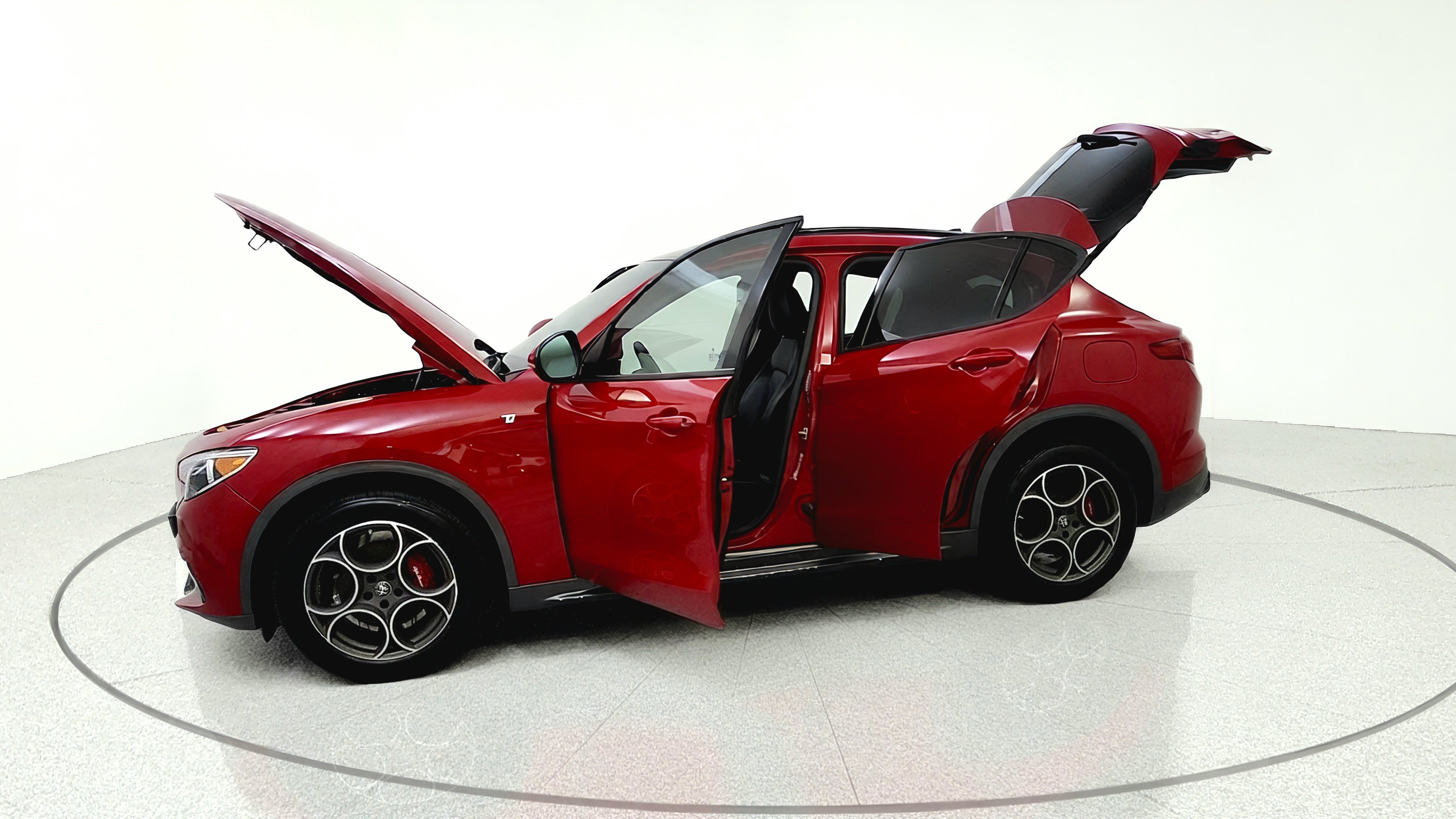 Used 2022 Alfa Romeo Stelvio Ti AWD/4WD image 11
