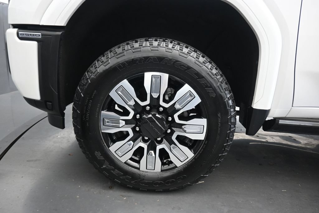 Used 2024 GMC Sierra 2500 Denali w/ Denali Reserve Package AWD/4WD image 70