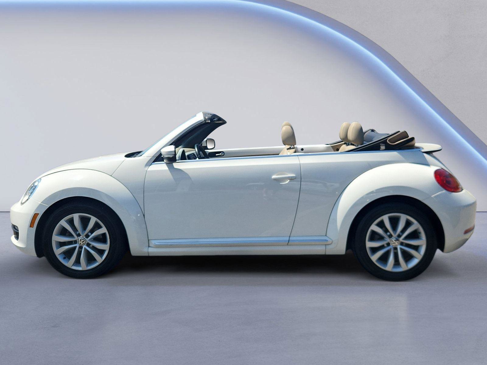 Used 2013 Volkswagen Beetle 2.5 image 6