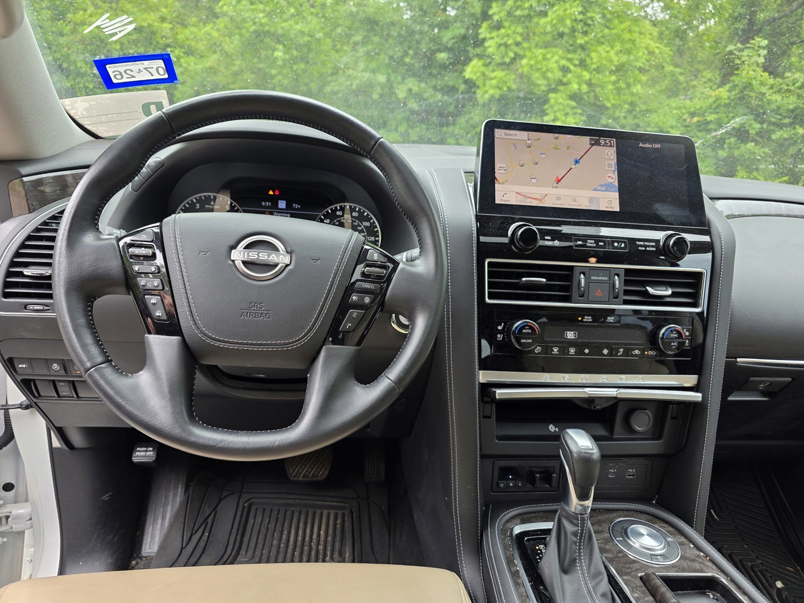 Used 2022 Nissan Armada Platinum w/ Captain's Chairs Package RWD image 12
