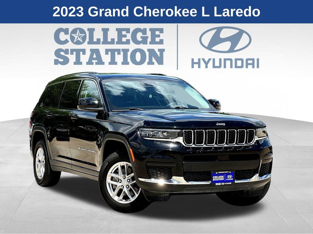 Used 2023 Jeep Grand Cherokee L Laredo w/ Luxury Tech Group I AWD/4WD image 1