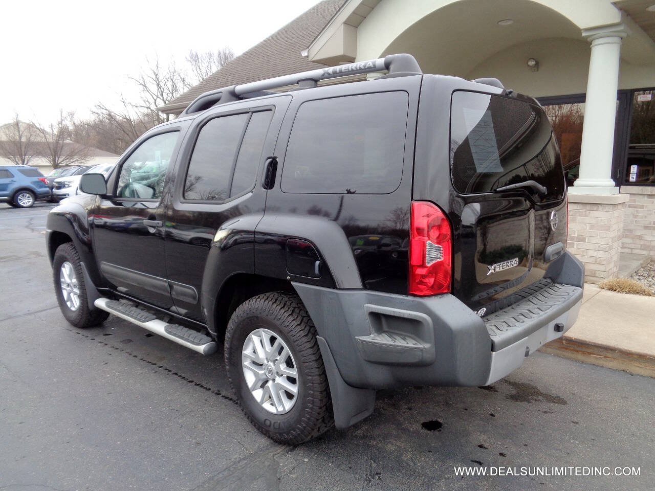 Used 2014 Nissan Xterra S AWD/4WD image 4