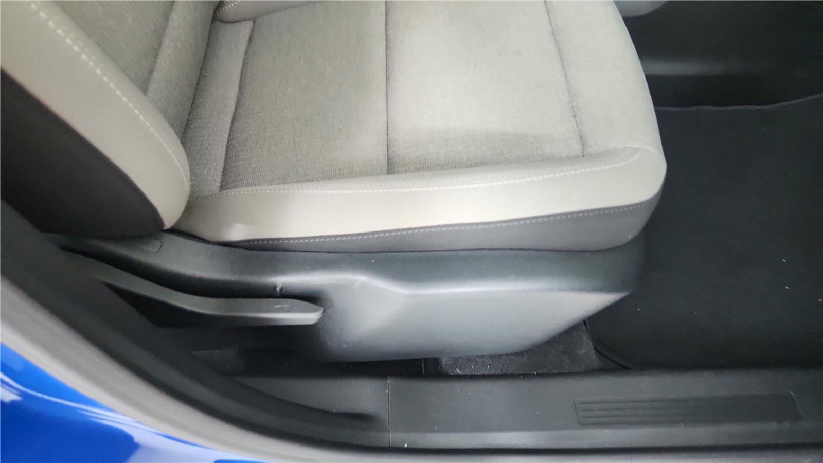 Used 2026 GMC Terrain Elevation AWD/4WD image 21
