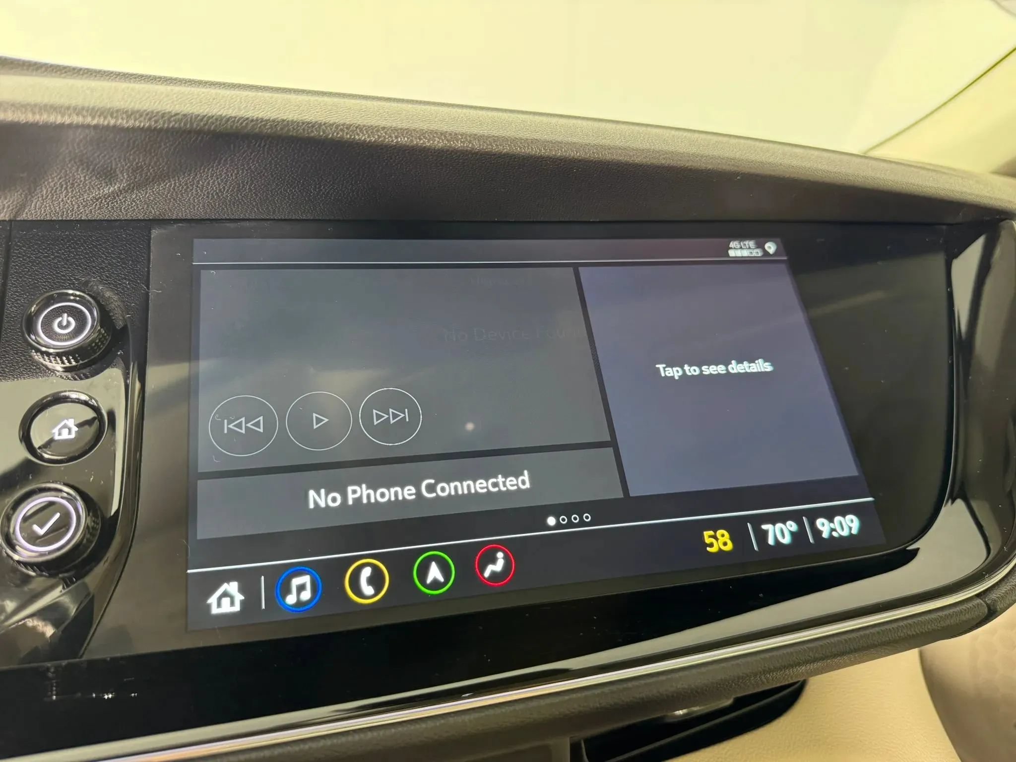 Used 2023 Buick Envision Avenir AWD/4WD image 19