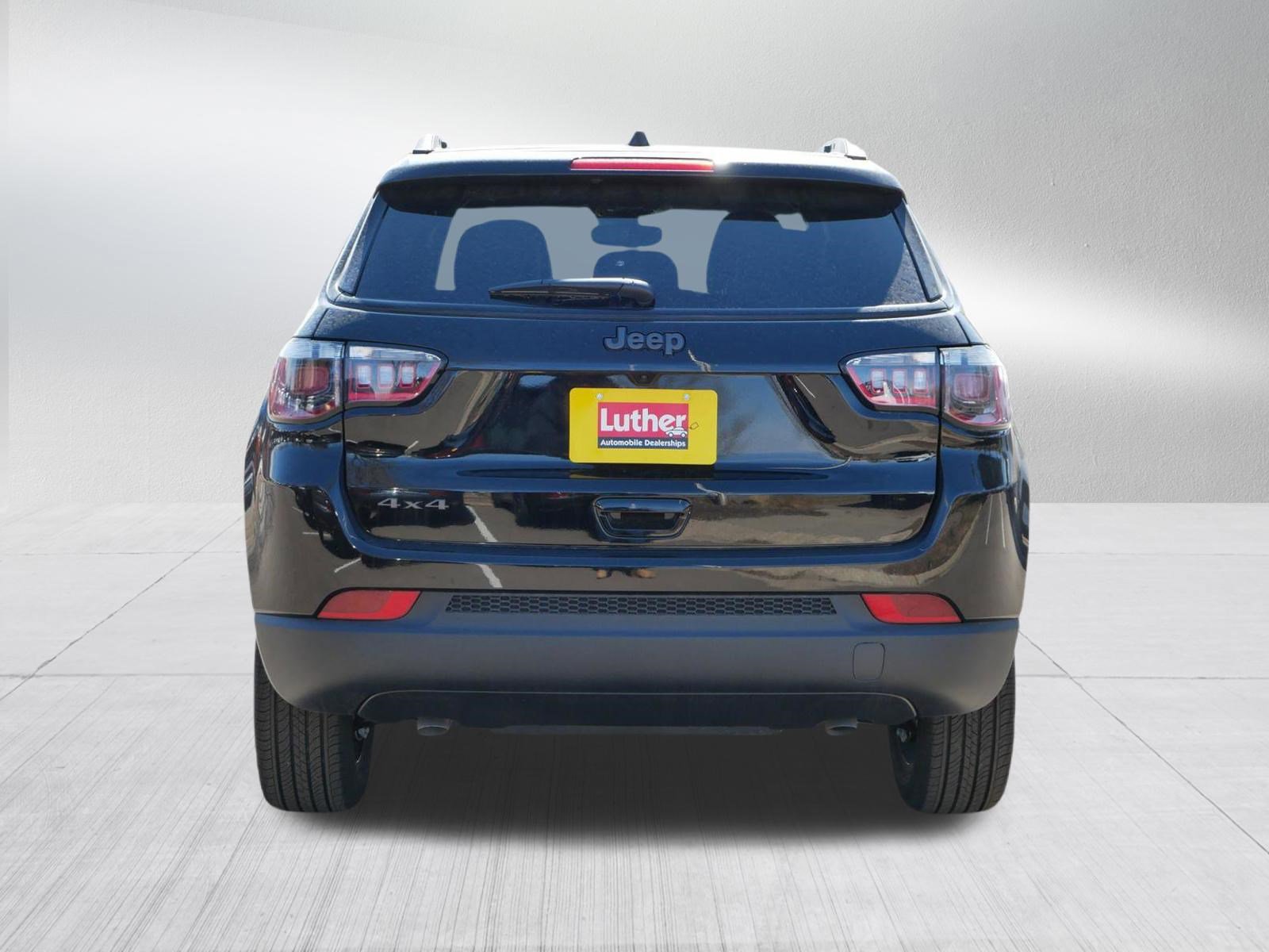 New 2026 Jeep Compass Latitude image 6