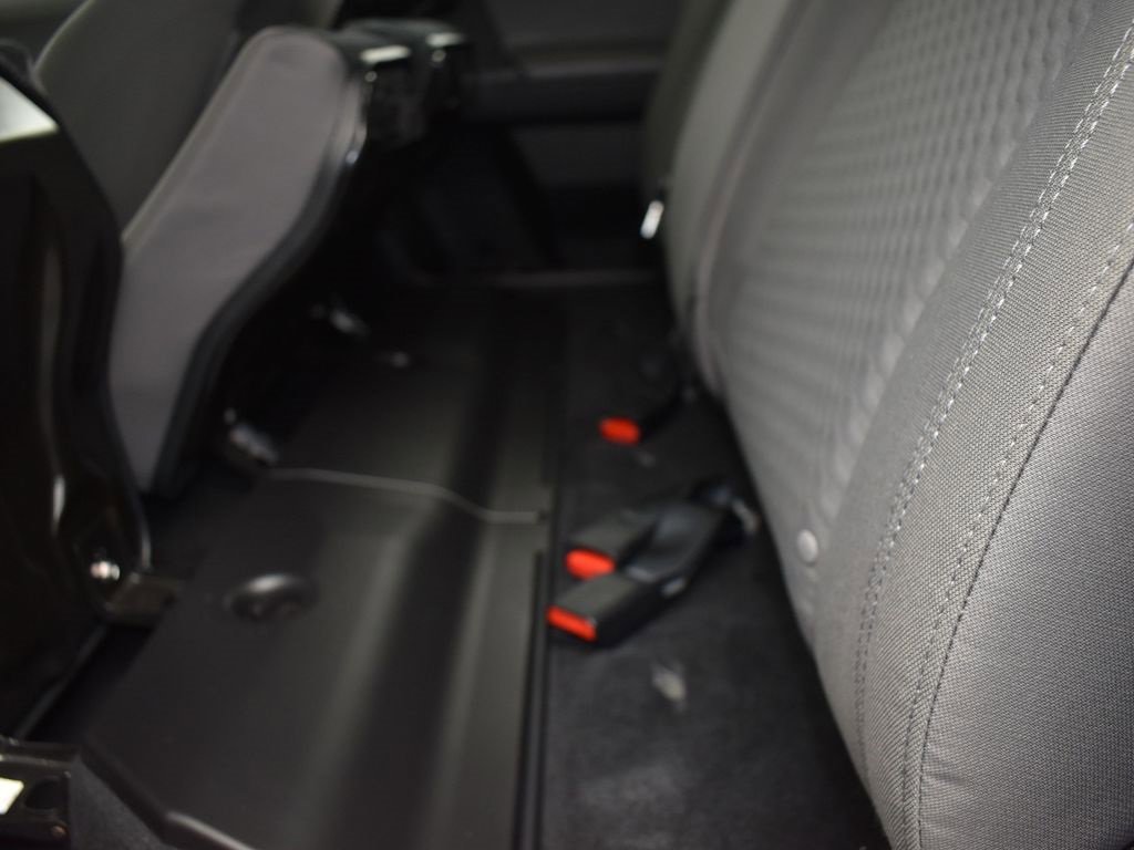 Used 2021 Toyota Tacoma SR image 28