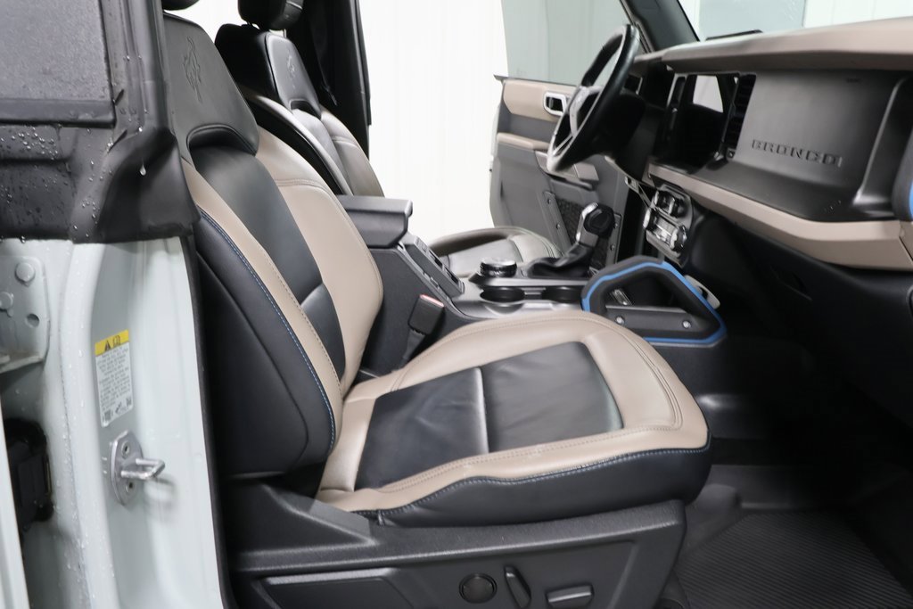 Used 2023 Ford Bronco Wildtrak image 31