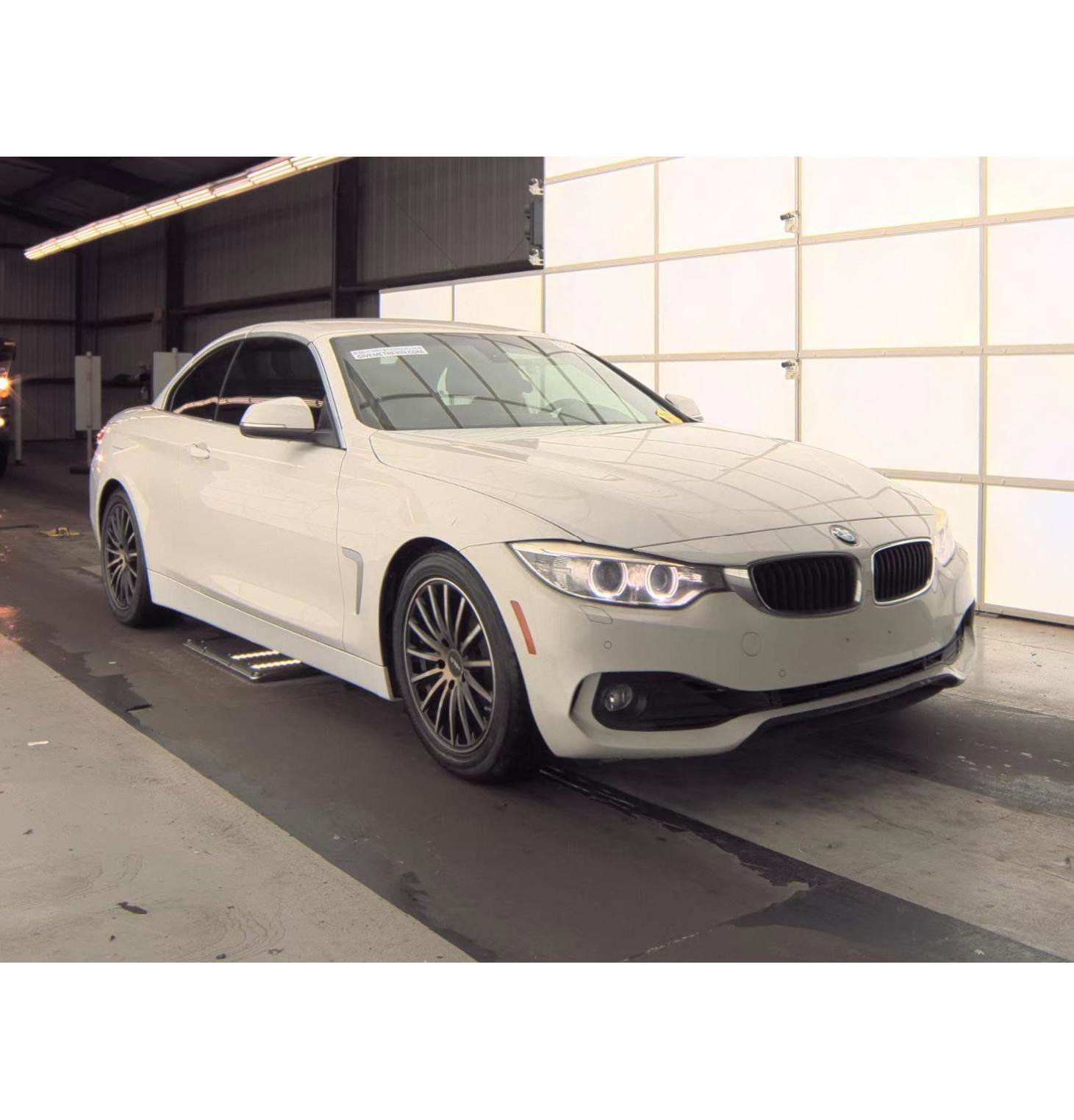 Used 2015 BMW 428i Convertible w/ Premium Package image 24