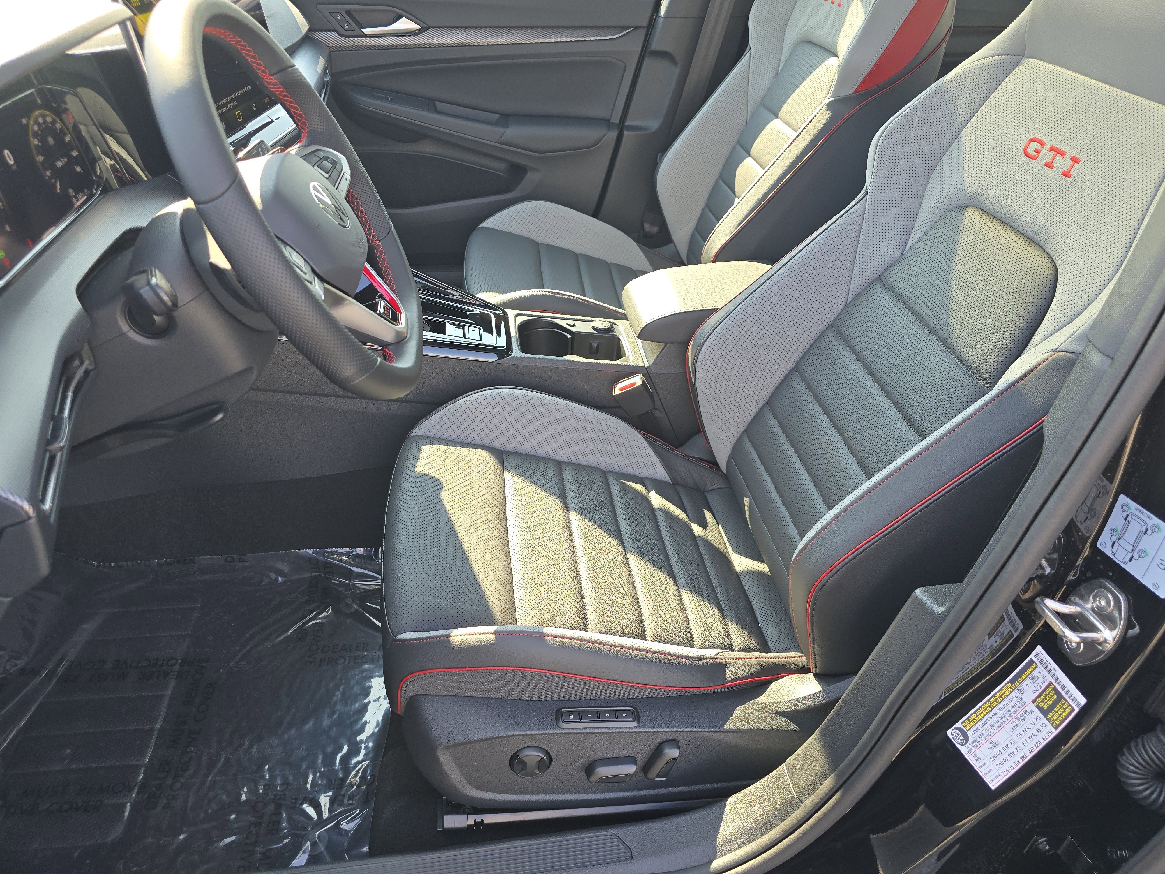 New 2025 Volkswagen GTI SE image 17