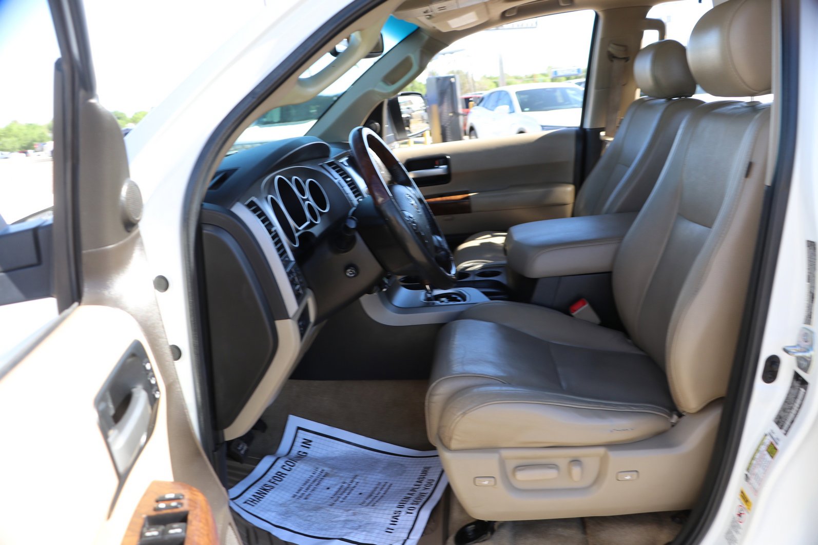 Used 2010 Toyota Sequoia Platinum RWD image 13