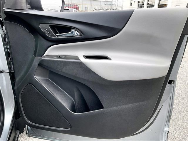 Used 2023 Chevrolet Equinox LS image 12