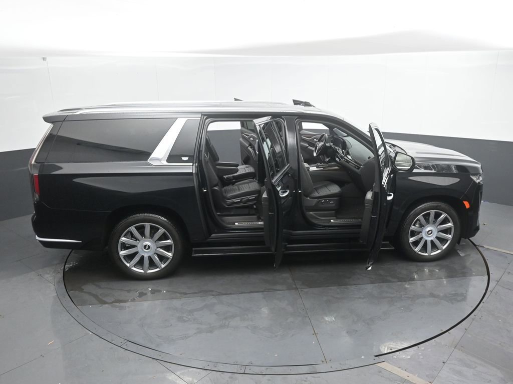 Used 2024 Cadillac Escalade ESV Premium Luxury Platinum image 52