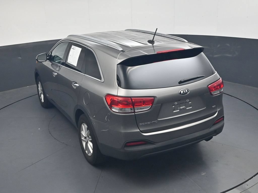 Used 2017 Kia Sorento AWD image 30