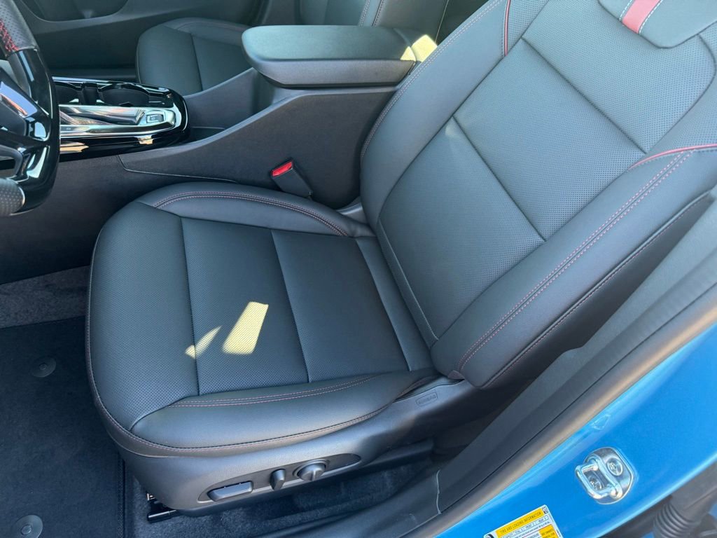 New 2026 Chevrolet Trax RS w/ Driver Confidence Package image 21