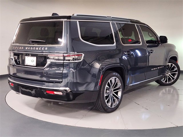 Used 2024 Jeep Grand Wagoneer Series III video 2