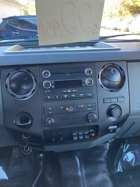 Used 2016 Ford F550 4x4 Crew Cab Super Duty image 19