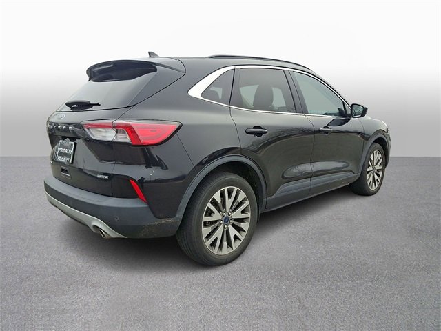 Used 2022 Ford Escape Titanium image 4