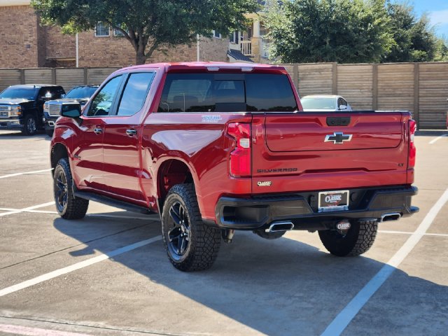 Used 2024 Chevrolet Silverado 1500 LT Trail Boss w/ Convenience Package II AWD/4WD image 3