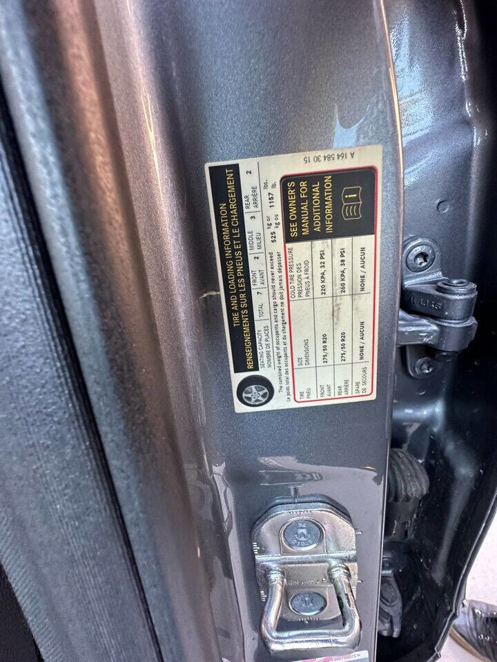 Used 2011 Mercedes-Benz GL 320 BlueTEC 4MATIC image 29