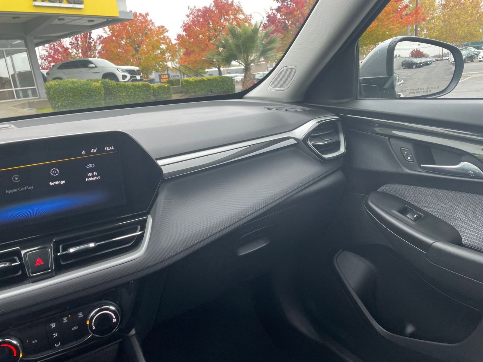 Used 2025 Chevrolet TrailBlazer LT image 33