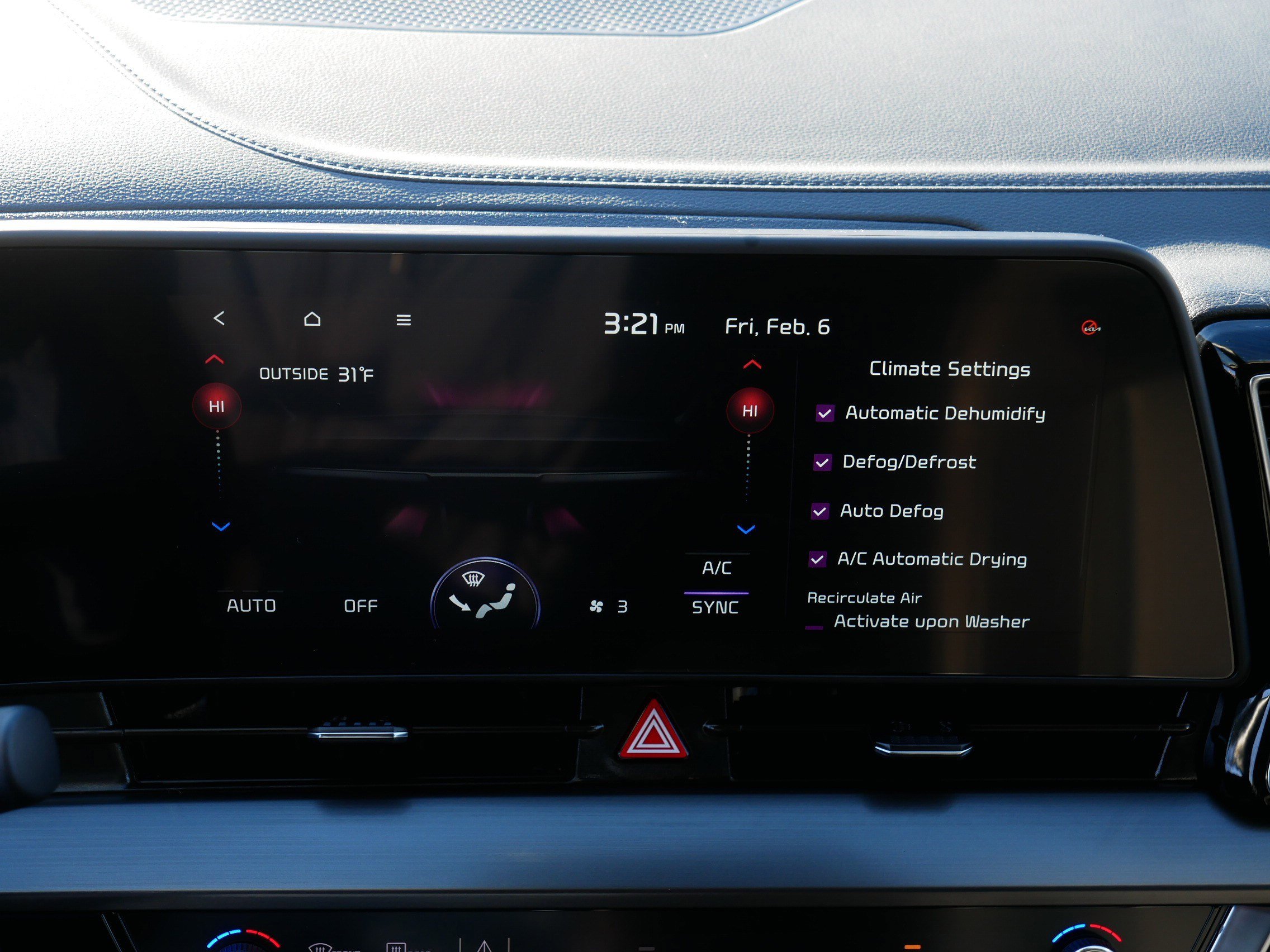 Certified 2024 Kia Sportage EX image 23