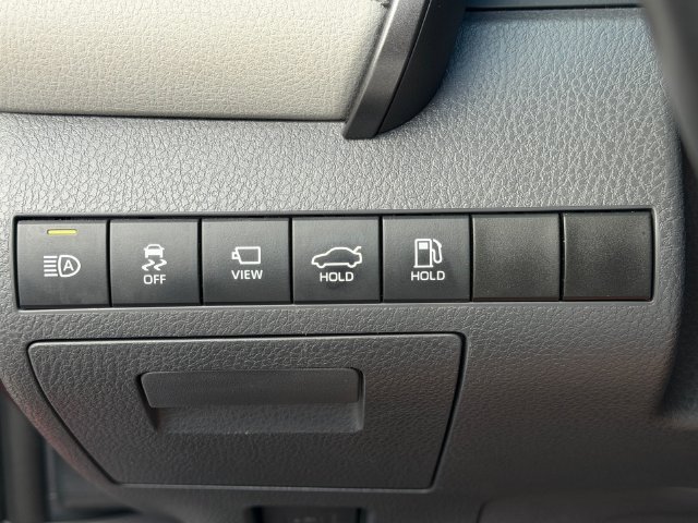 Used 2019 Toyota Camry XSE w/ Driver Assist Package FWD image 19