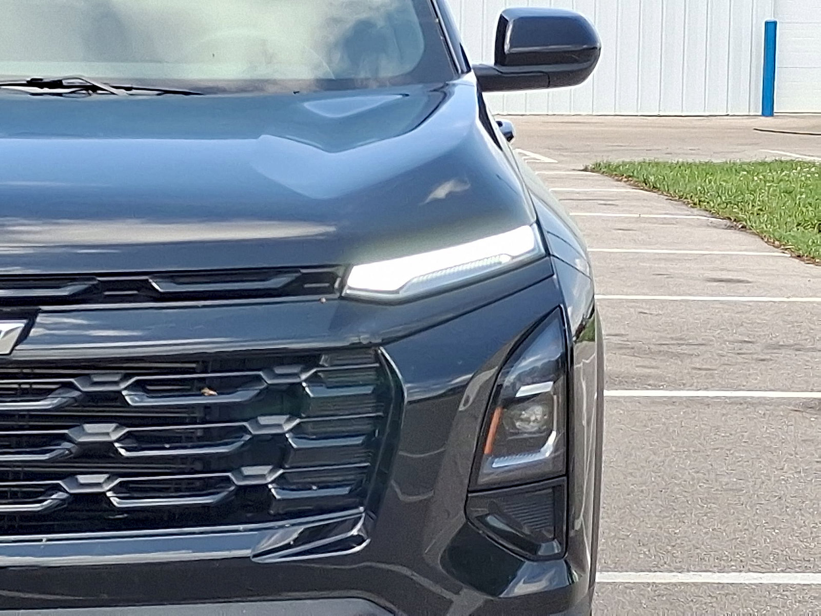 Used 2025 Chevrolet Equinox LT w/ Midnight Edition FWD image 28
