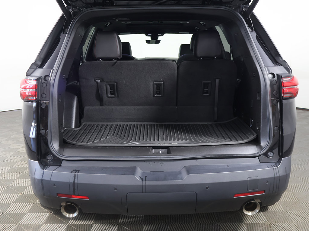 Used 2023 Chevrolet Traverse RS AWD/4WD image 25