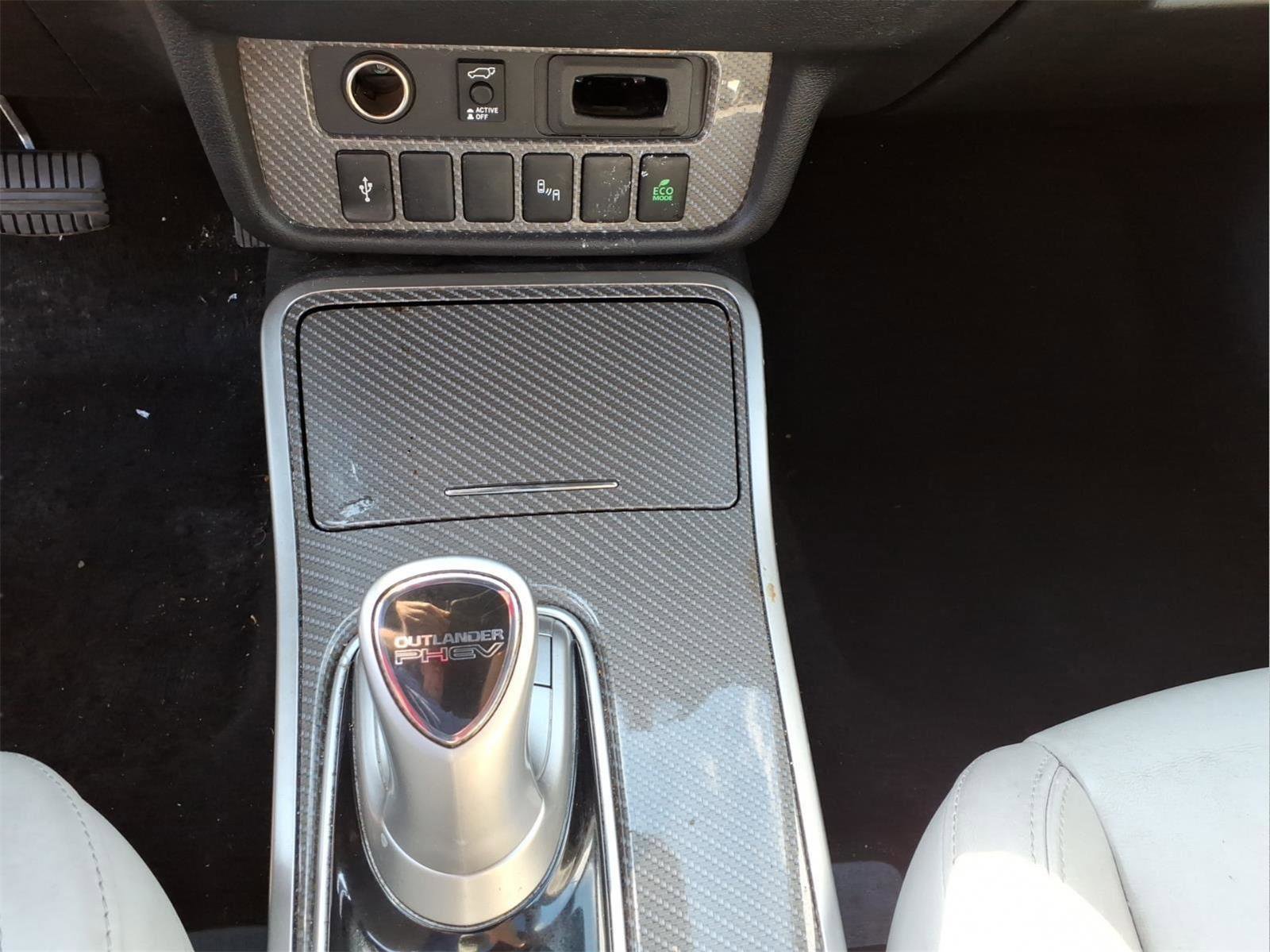 Used 2022 Mitsubishi Outlander GT image 22