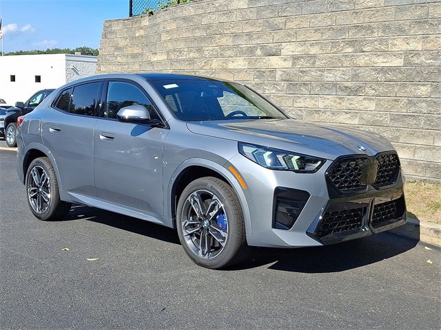 New 2026 BMW X2 xDrive28i w/ M Sport Package image 1