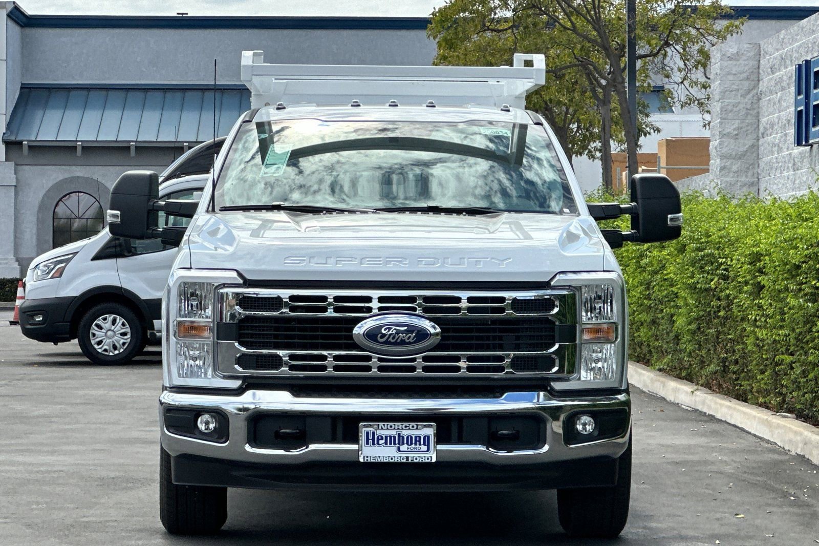 New 2026 Ford F350 XL w/ XL Chrome Package image 9