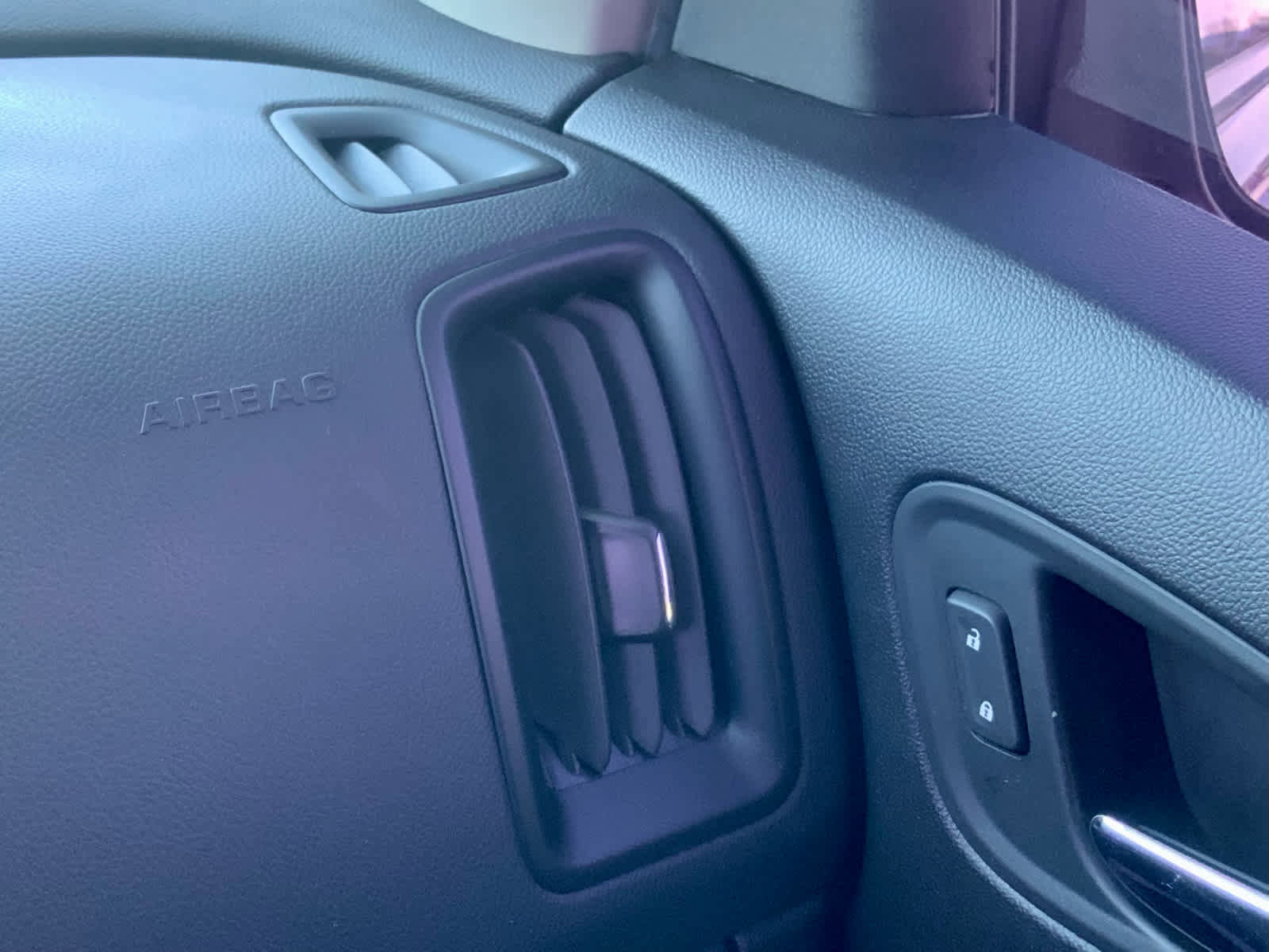 Used 2020 Chevrolet Colorado ZR2 image 44