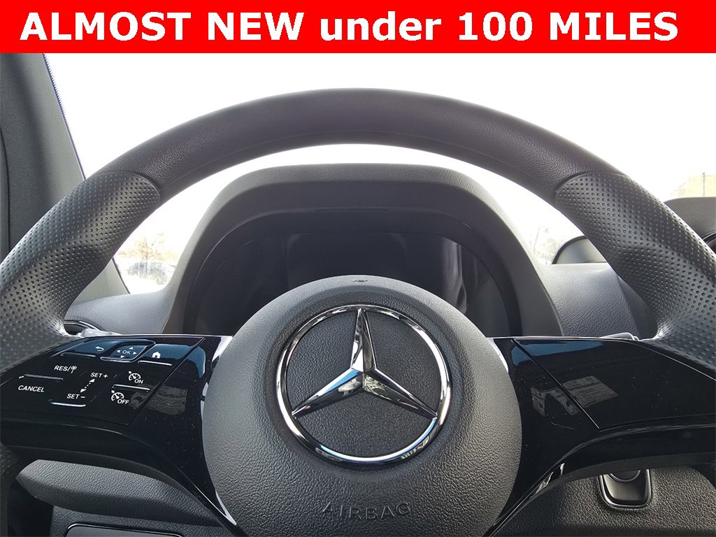 Used 2025 Mercedes-Benz Sprinter 2500 image 23
