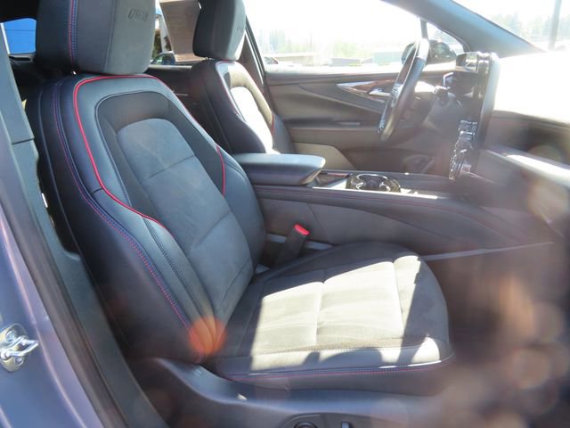 Used 2025 Chevrolet Blazer EV RS AWD/4WD image 43