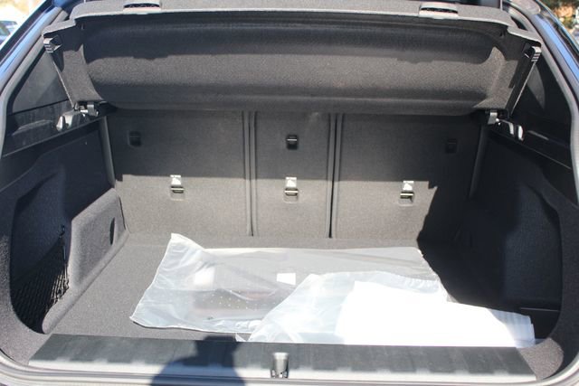 New 2026 BMW X2 xDrive28i w/ Convenience Package image 7