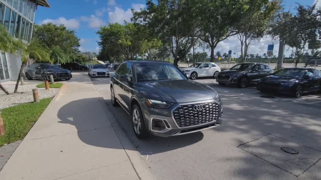 Certified 2023 Audi Q5 2.0T Premium w/ Convenience Package AWD/4WD image 2
