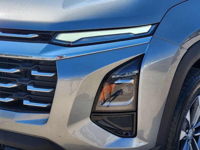 Used 2026 Chevrolet Equinox LT FWD image 16