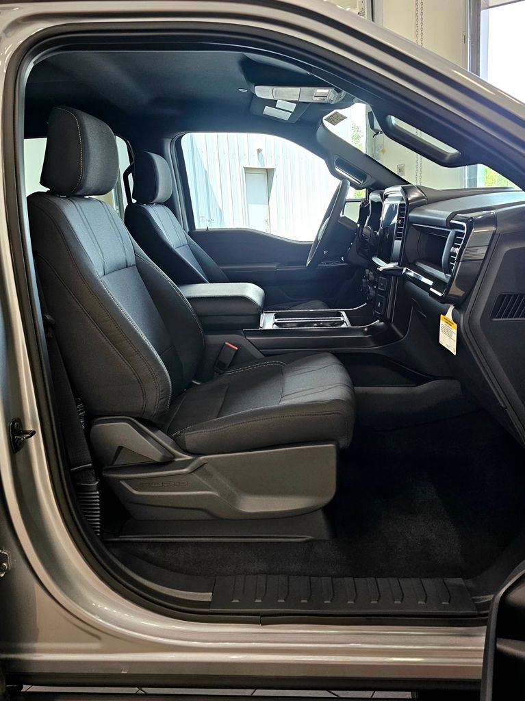 New 2025 Ford F150 STX w/ STX Black Appearance Package AWD/4WD image 31