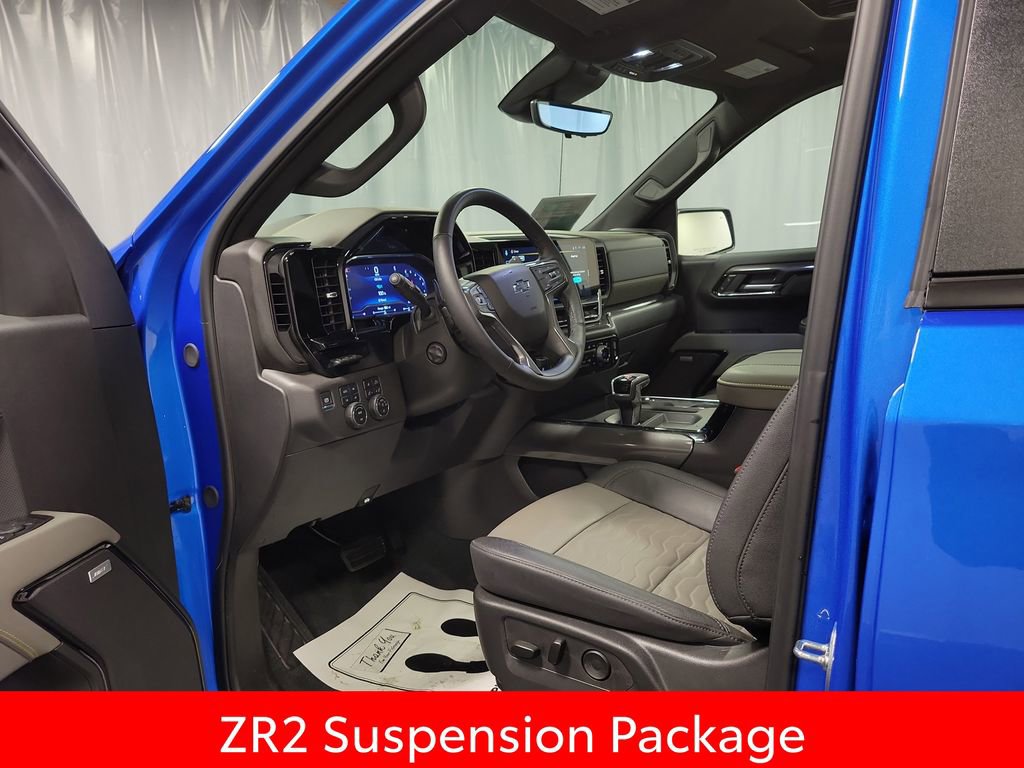Used 2025 Chevrolet Silverado 1500 ZR2 w/ Technology Package image 12