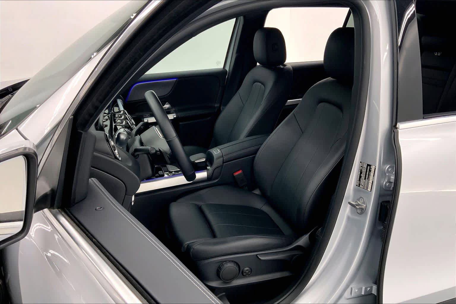 Certified 2022 Mercedes-Benz GLB 250 image 21