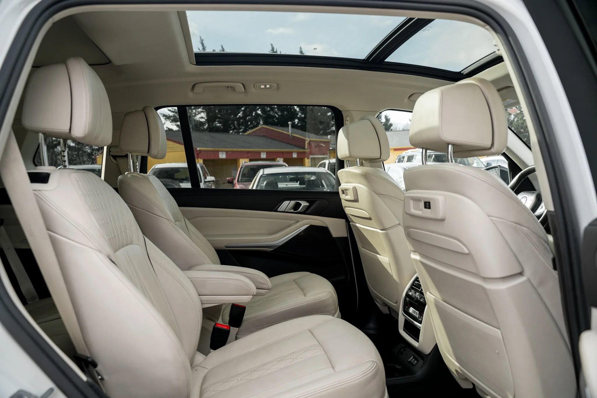 Used 2021 BMW X7 xDrive40i image 16