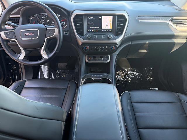 Used 2023 GMC Acadia Denali w/ Denali Technology Package image 8