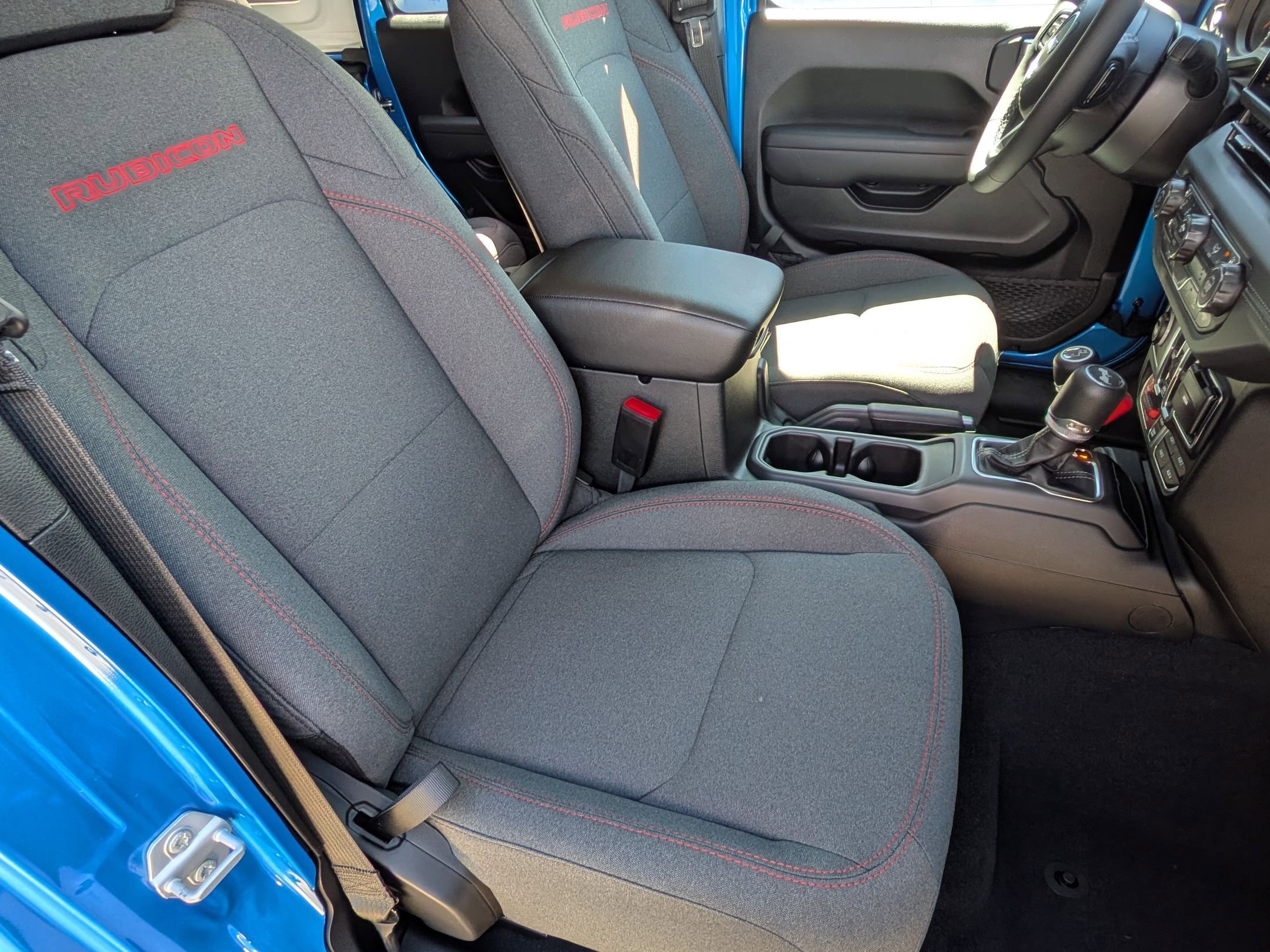 New 2026 Jeep Wrangler Unlimited Rubicon w/ Safety Group image 33