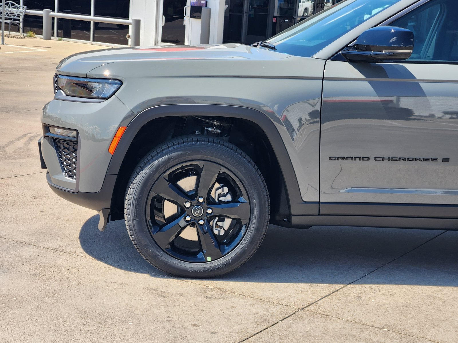New 2027 Jeep Grand Cherokee L Limited w/ Limited Altitude Package AWD/4WD image 10