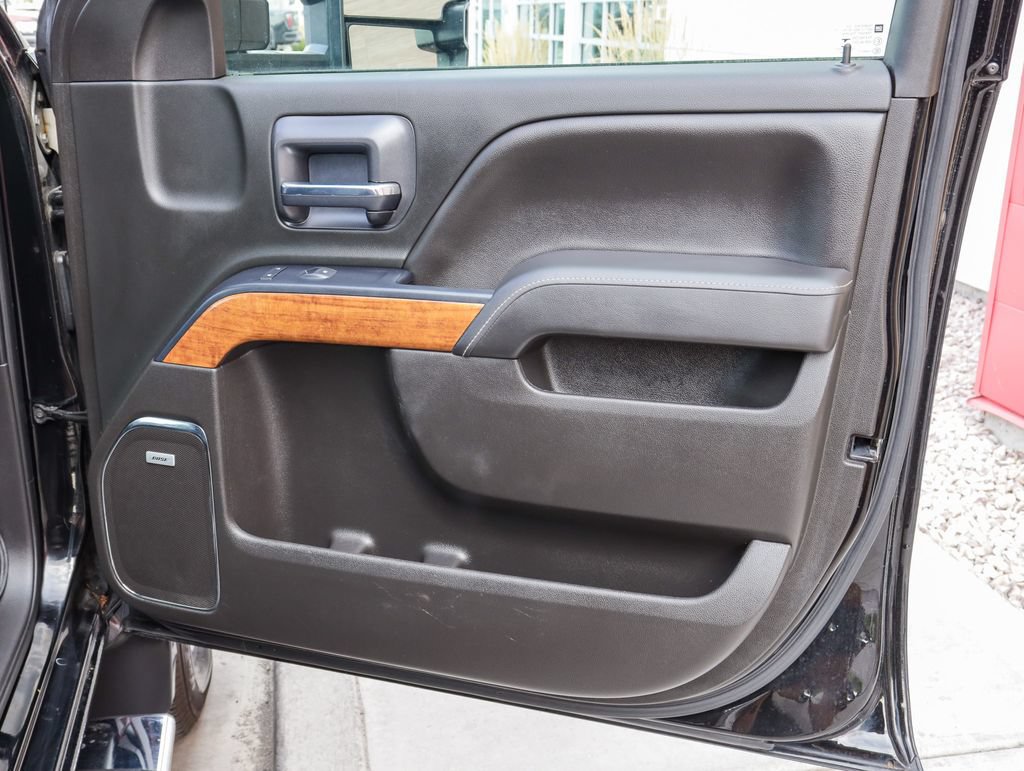 Used 2019 Chevrolet Silverado 3500 High Country w/ Duramax Plus Package AWD/4WD image 27