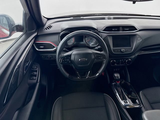 Used 2023 Chevrolet TrailBlazer RS AWD/4WD image 21