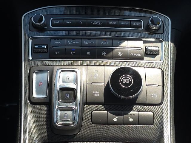 Certified 2023 Hyundai Santa Fe SEL FWD image 16