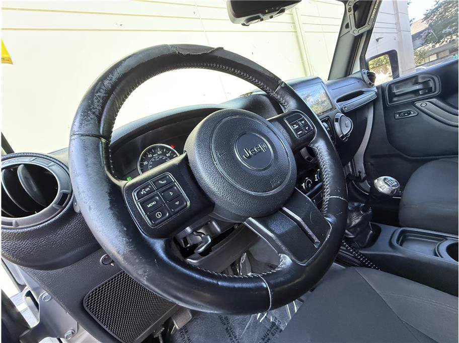 Used 2017 Jeep Wrangler Unlimited Sport w/ Quick Order Package 23S AWD/4WD image 8