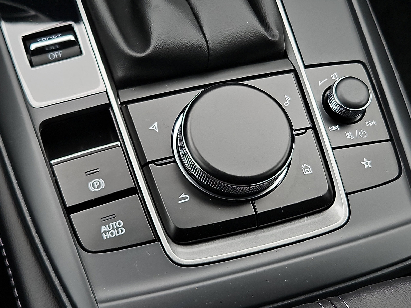 New 2026 MAZDA CX-30 AWD 2.5 S w/ Premium Package image 19